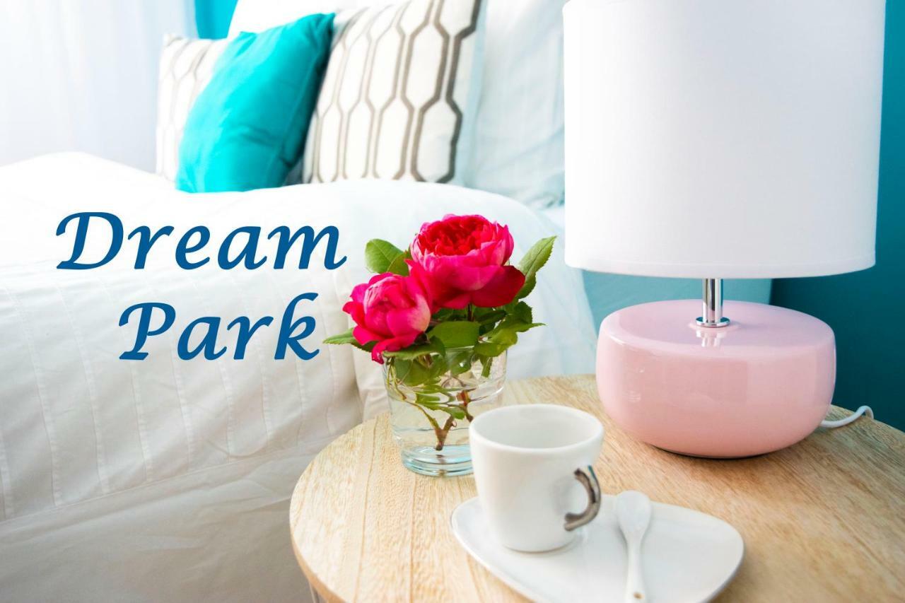 Апартаменты Dream Park Монтеврен Экстерьер фото