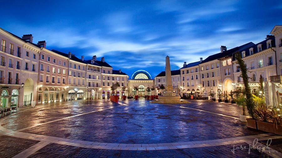 Апартаменты Dream Park Монтеврен Экстерьер фото